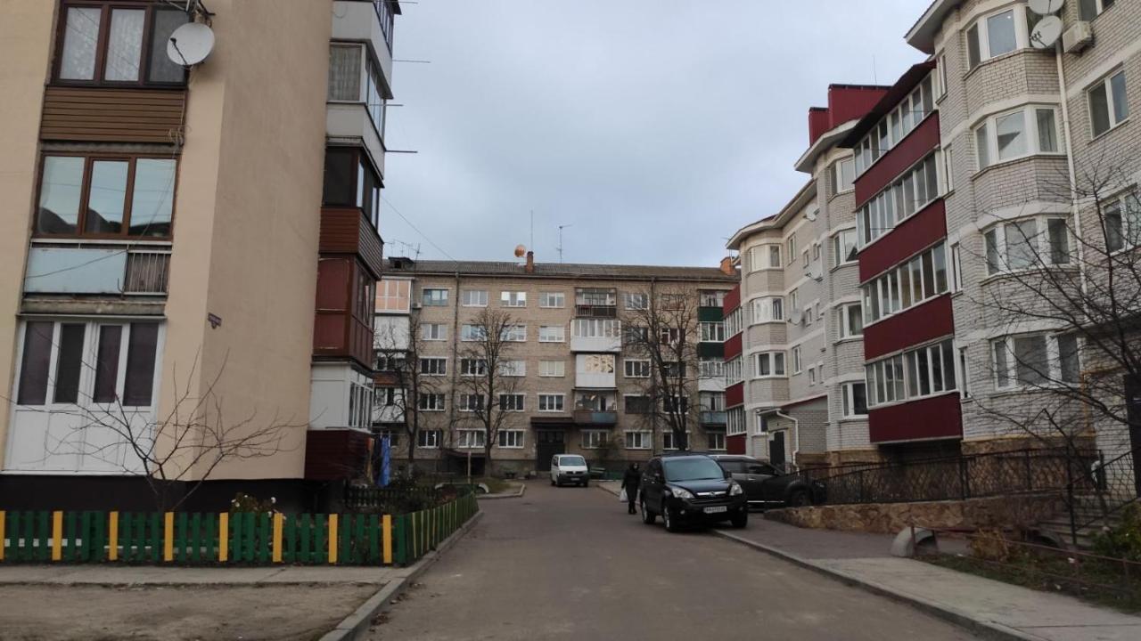 2-Х Комнатная Квартира Korosteń Zewnętrze zdjęcie